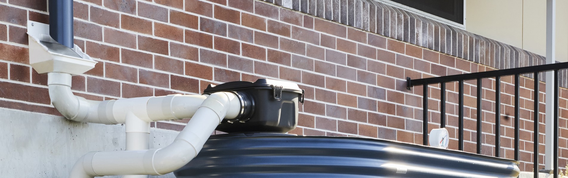 news_article-care-maintenance_member-rainharvesting_hero