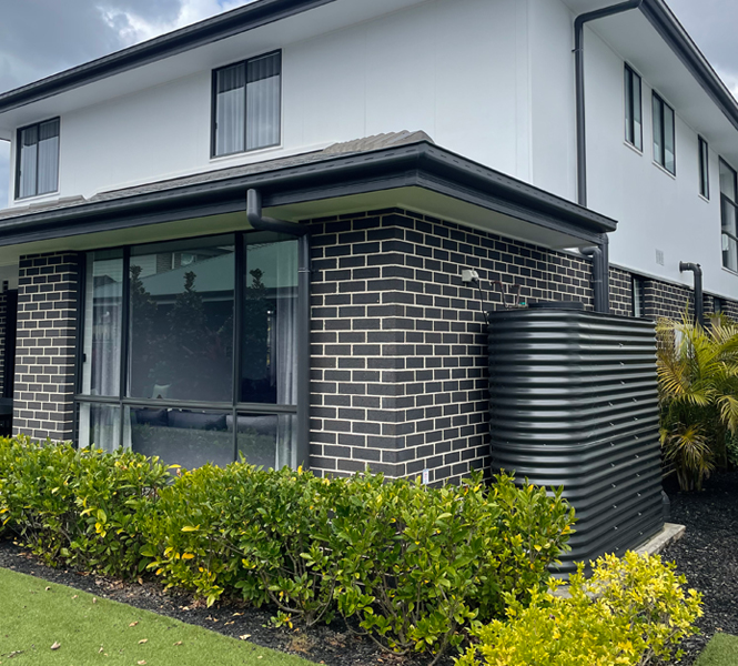 home_intro-section_member-kingspan-1.webp
